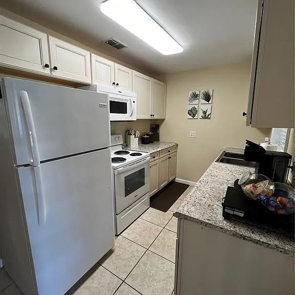 138 Woods Rd — Photo 7