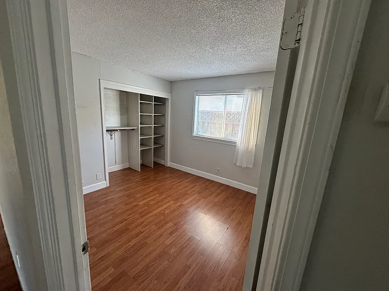 411 Cedar Ct — Photo 15