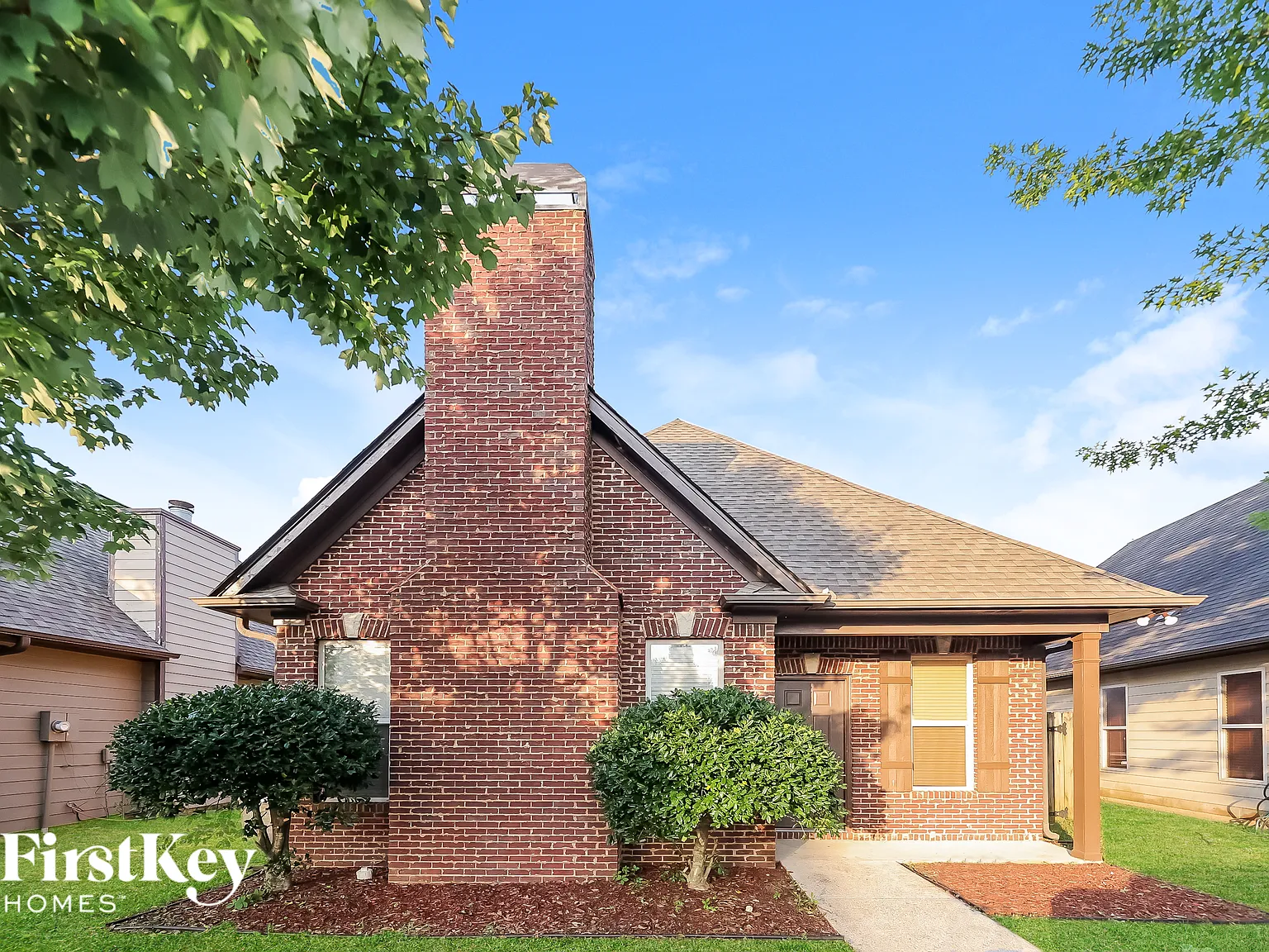 3 bed, 2.0 bath, 1441 sqft, $1,870 — Photo 1