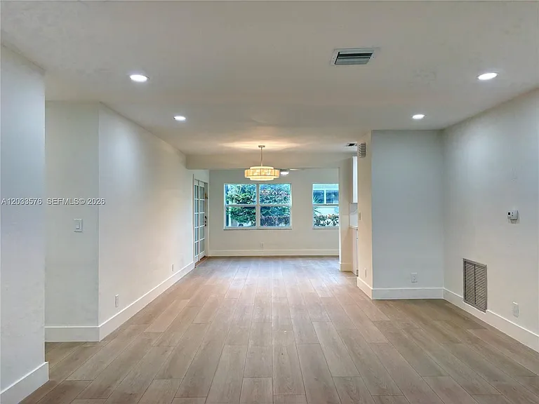 1221 NW 44th St — Photo 8