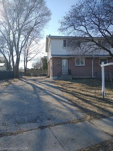 1st image of 144 Sekura Cres