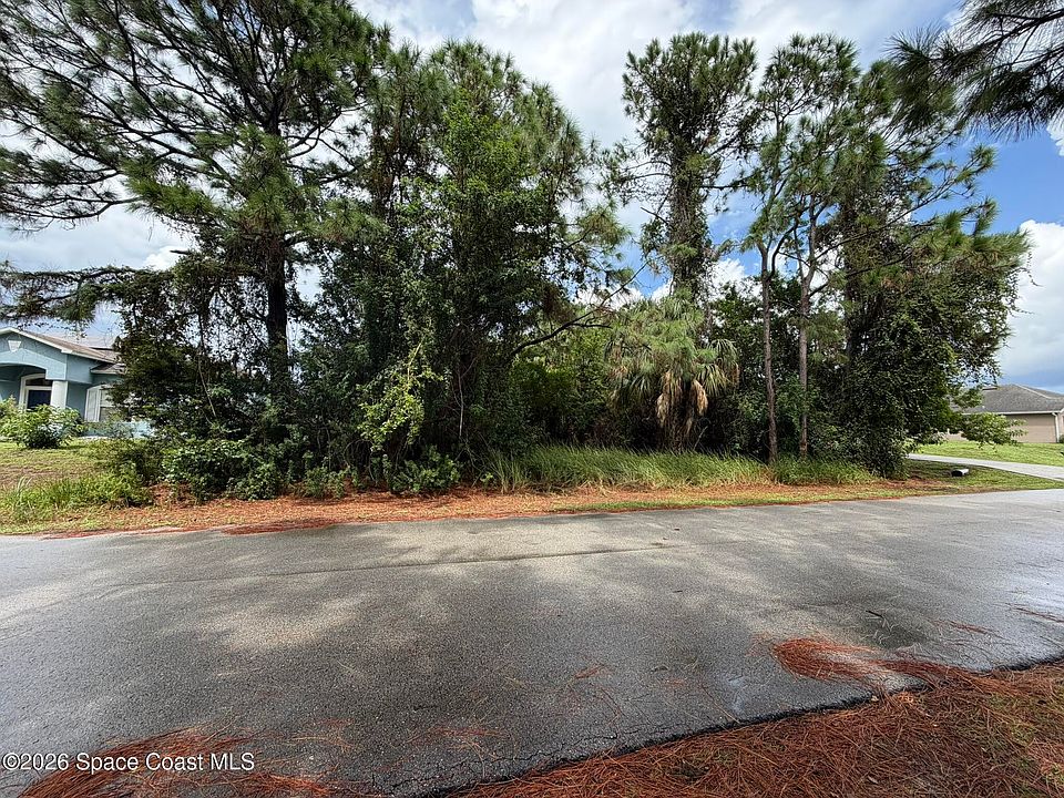 1st image of 481 Old Rd SW