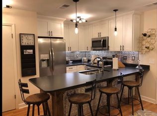 1817 Sussex Rd, Blacksburg, VA 24060