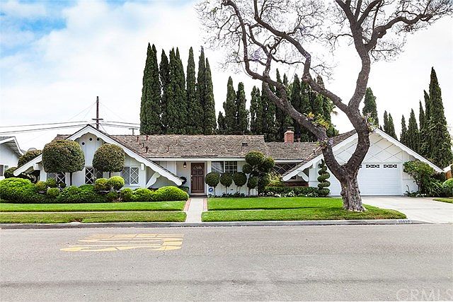 1st image of 10632 La Dona Dr