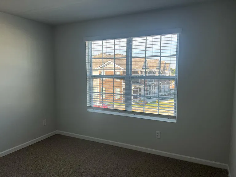 273 Hazel Ln #MAIN — Photo 20