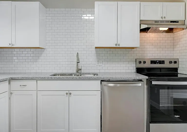 505 Wright Ave — Photo 12