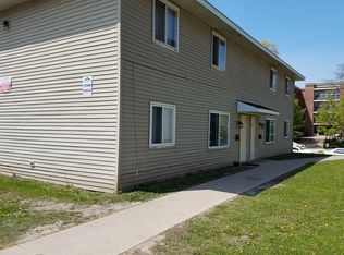 1424 Pine St #26, La Crosse, WI 54601