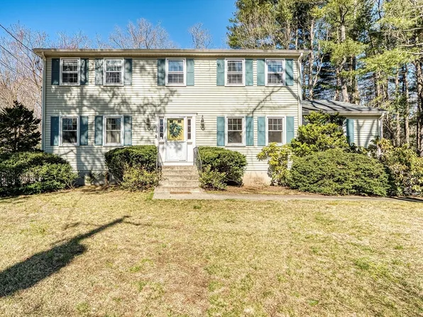 20 Colonial Dr, Framingham, MA 01701