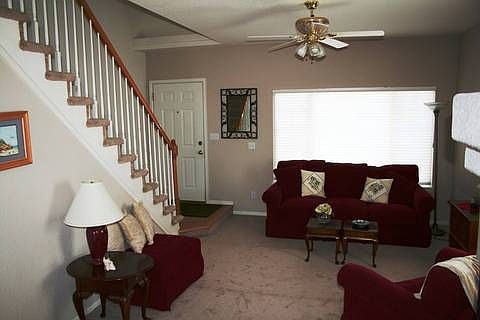 C-Living Room