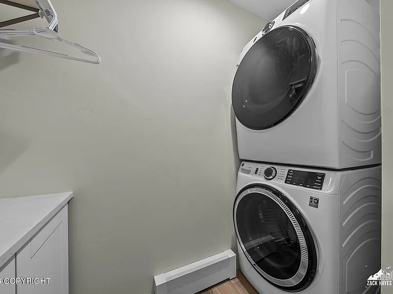 1785 Evangeline Ln — Photo 38