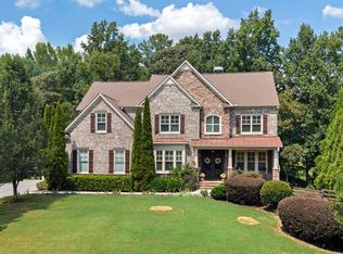 360 Dewpoint Ln, Johns Creek, GA 30022