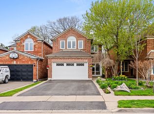 51 Forestgrove Cir, Brampton, ON L6Z 4T4