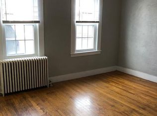 26 Mishawum Rd, Woburn, MA 01801