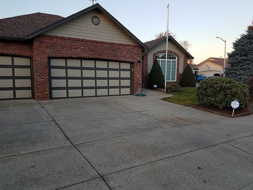 1st image of 13018 NE 96th Way