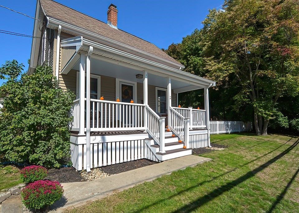 1st image of 81 Pleasant St