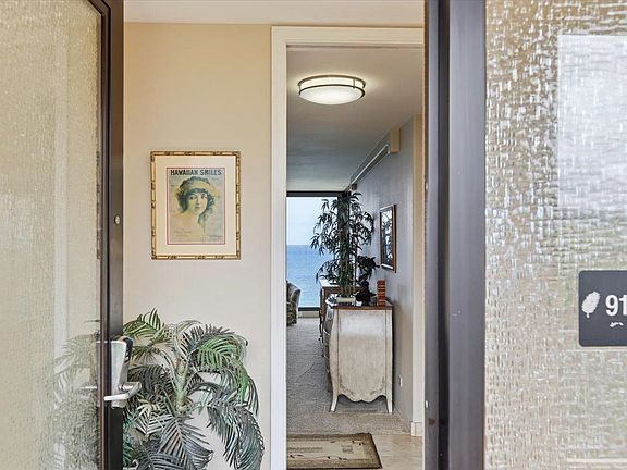 2nd image of 110 Kaanapali Shores Pl #915