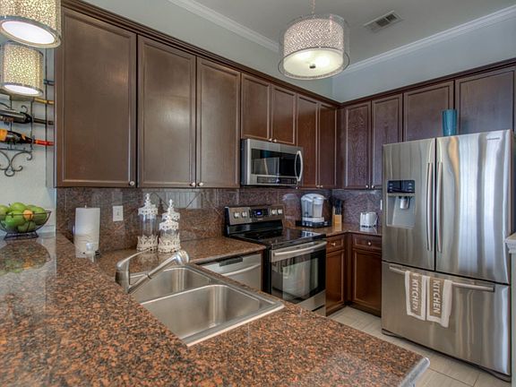 5th image of 2918 620 N Unit 297