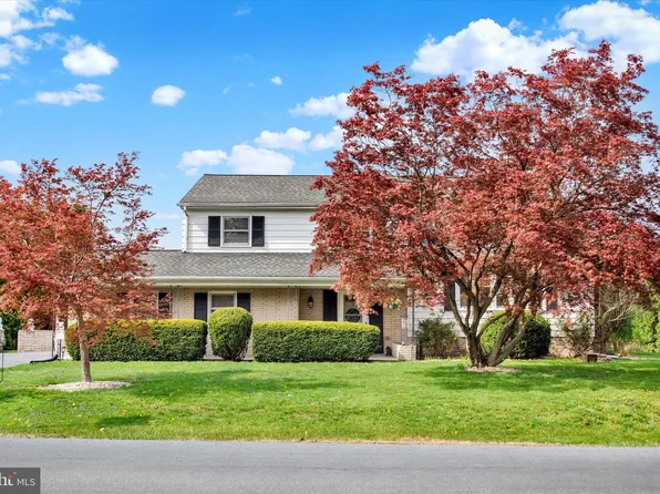 7948 Slepian St, Harrisburg, PA 17112