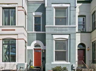 654 L St NE, Washington, DC 20002