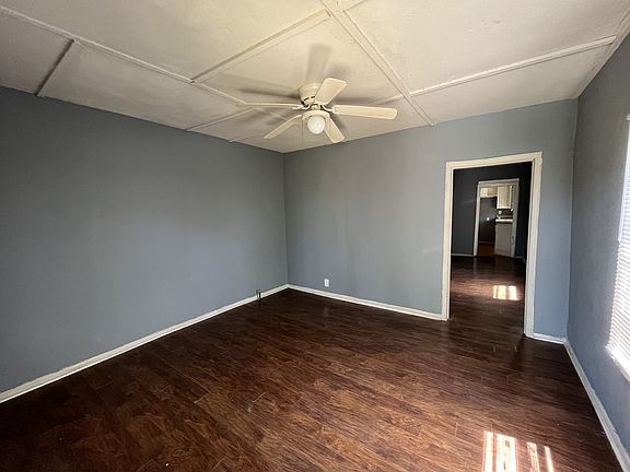 2nd image of 1004 N D St #4863534