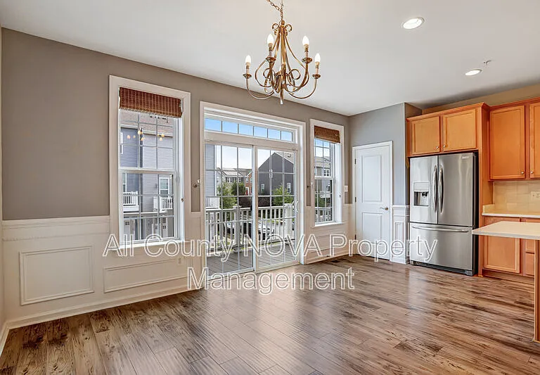 2908 Pinebrook Rd — Photo 18