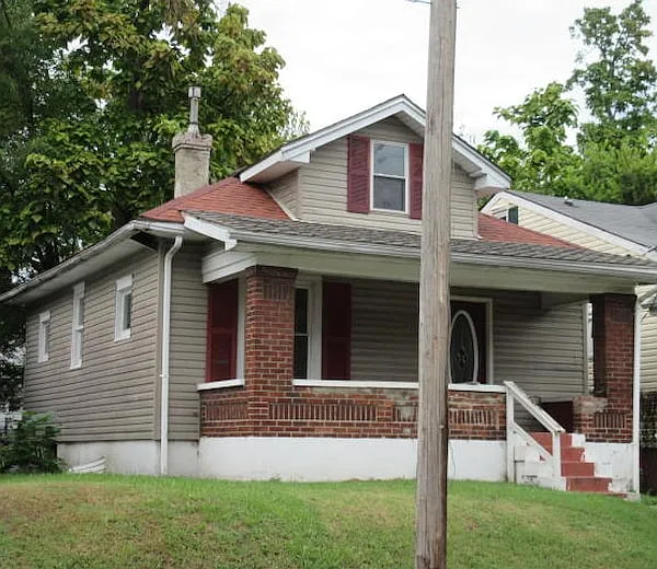 3 bed, 1148 sqft, $895 — Photo 1