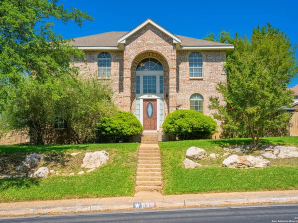 839 Stoneway, San Antonio, TX 78258