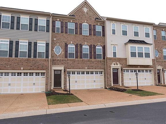 4th image of 244 Siena Ln
