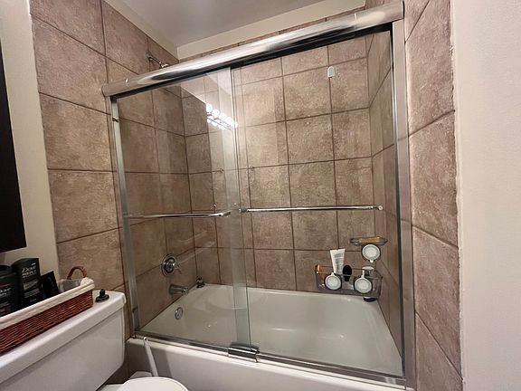 5th image of 5821 Oakwood Dr APT F