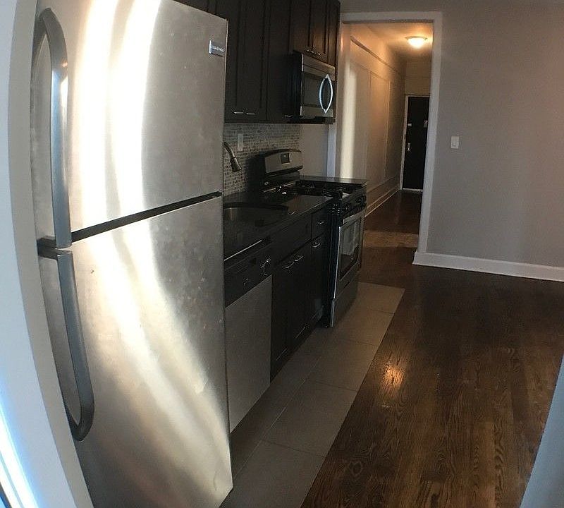 1st image of 1020 President St #4GG