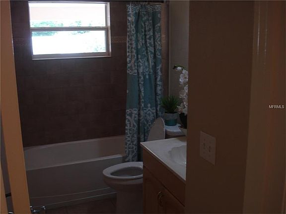 5th image of 4213 Anthony Ln