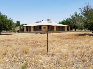 5738 Wood Rd SW, Albuquerque, NM 87105
