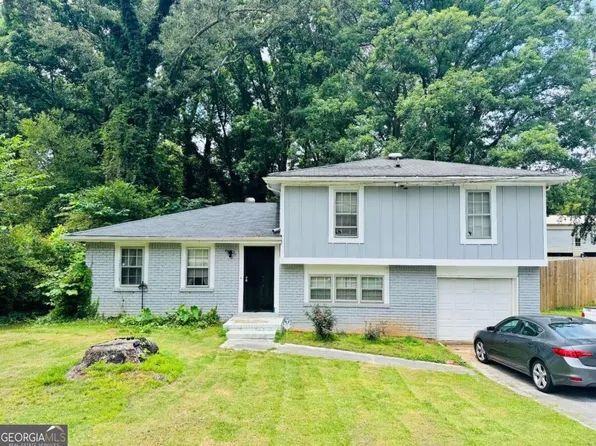 521 Navarre Dr, Stone Mountain, GA 30087