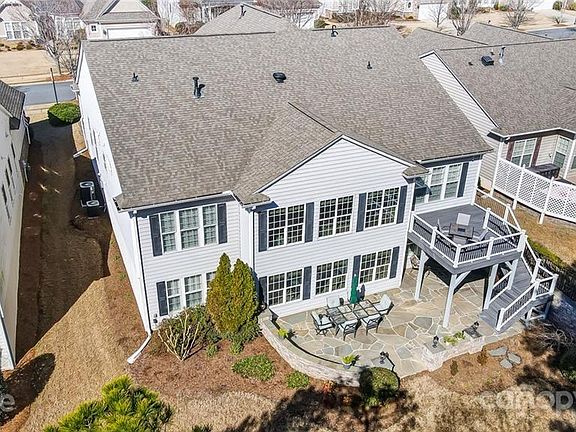 4th image of 9305 Whistling Straits Dr