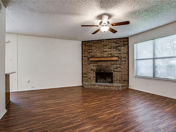 4th image of 1213 Frio Ln