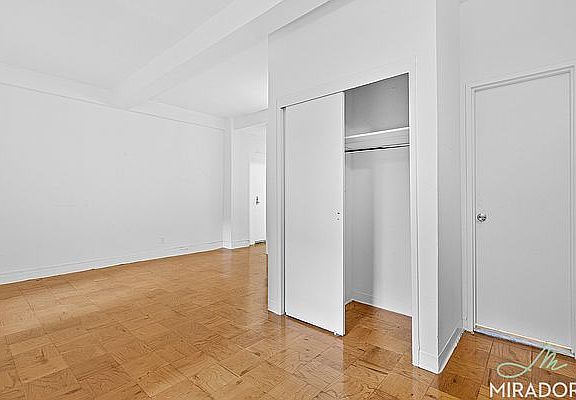 5th image of 132 E 45th St APT 5A
