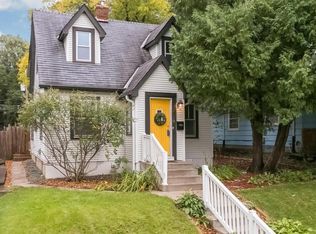 2610 McNair Dr N, Minneapolis, MN 55422