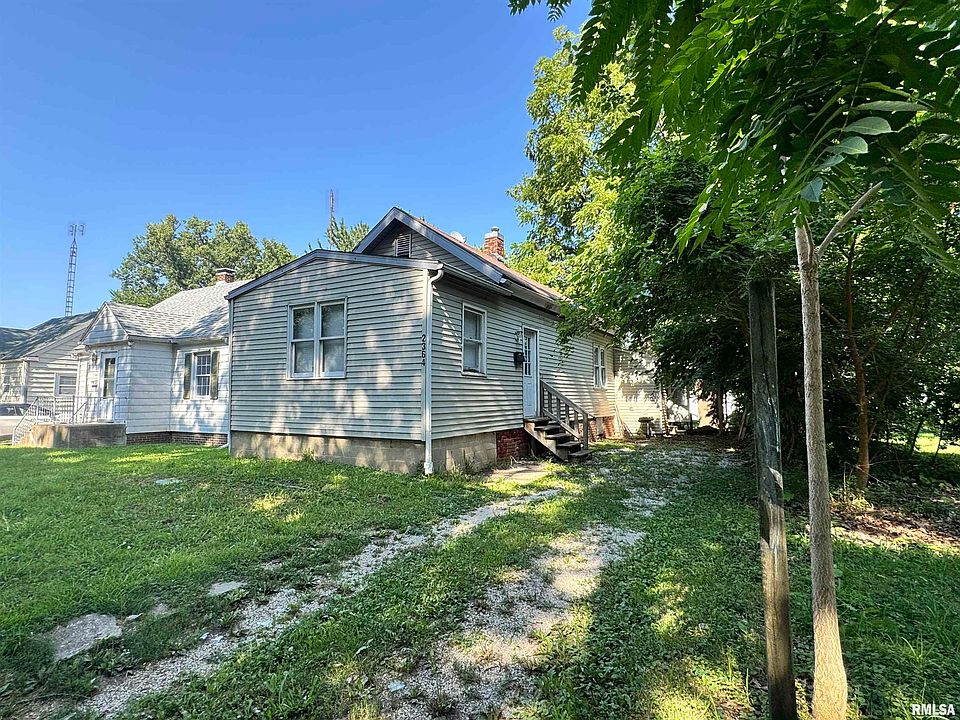 2nd image of 2364 S 13th St