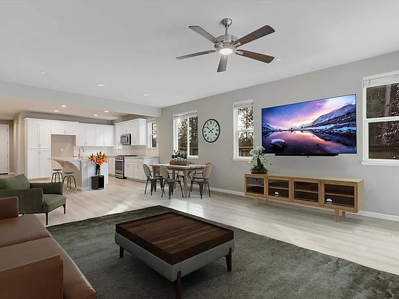 3rd image of 104 Berriman Loop