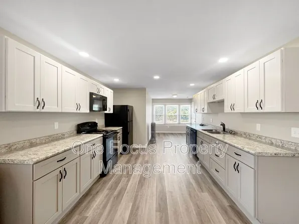 2205 W 4th St APT 5, Williamsport, PA 17701
