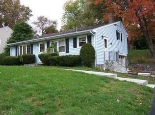 9 William St, Fishkill, NY 12524