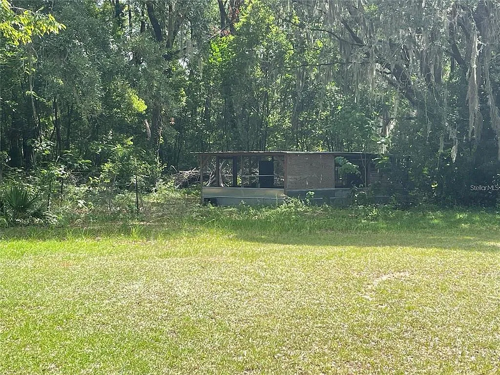 4 bed, 2.0 bath, 2280 sqft, $2,300 — Photo 3