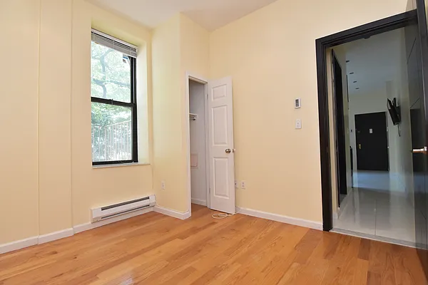 Rented by Bohemia Realty Group | media 20