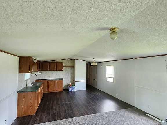 4th image of 17966 W 810th Rd
