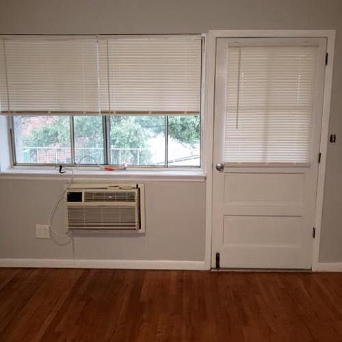 1st image of 7013 Eliot Ave #2