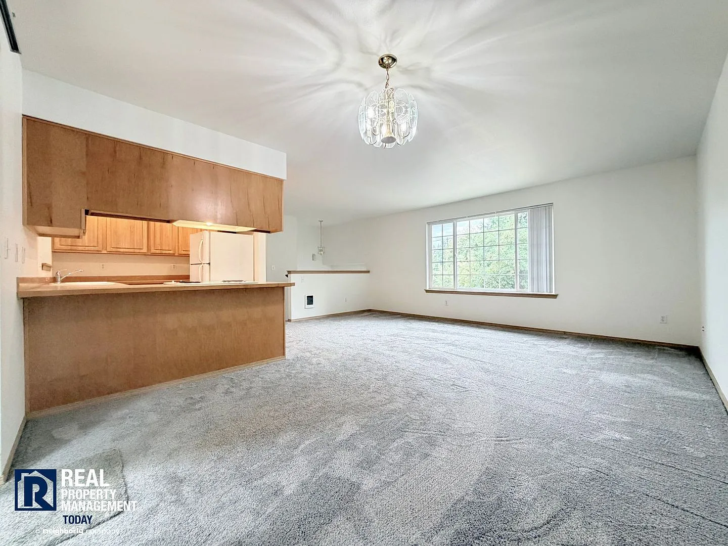 Bonney Lake 3-Bedroom Home | Central A/C, Bonus Room & Renovated Deck — Photo 3