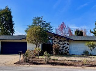 260 Valencia Dr, Los Altos, CA 94022