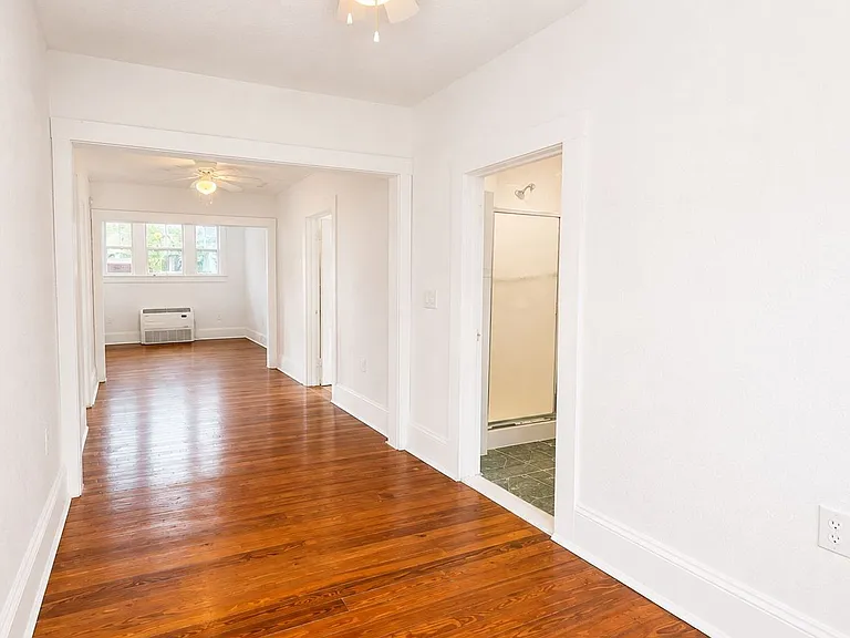 128 Orange Ave — Photo 11