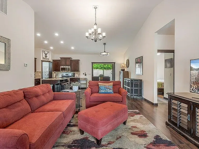 6391 E Kyong Ct — Photo 3