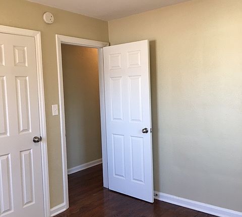 4th image of 3024 Ferncliff Ave NW